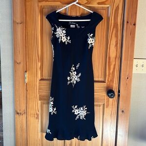 Black dress size 6